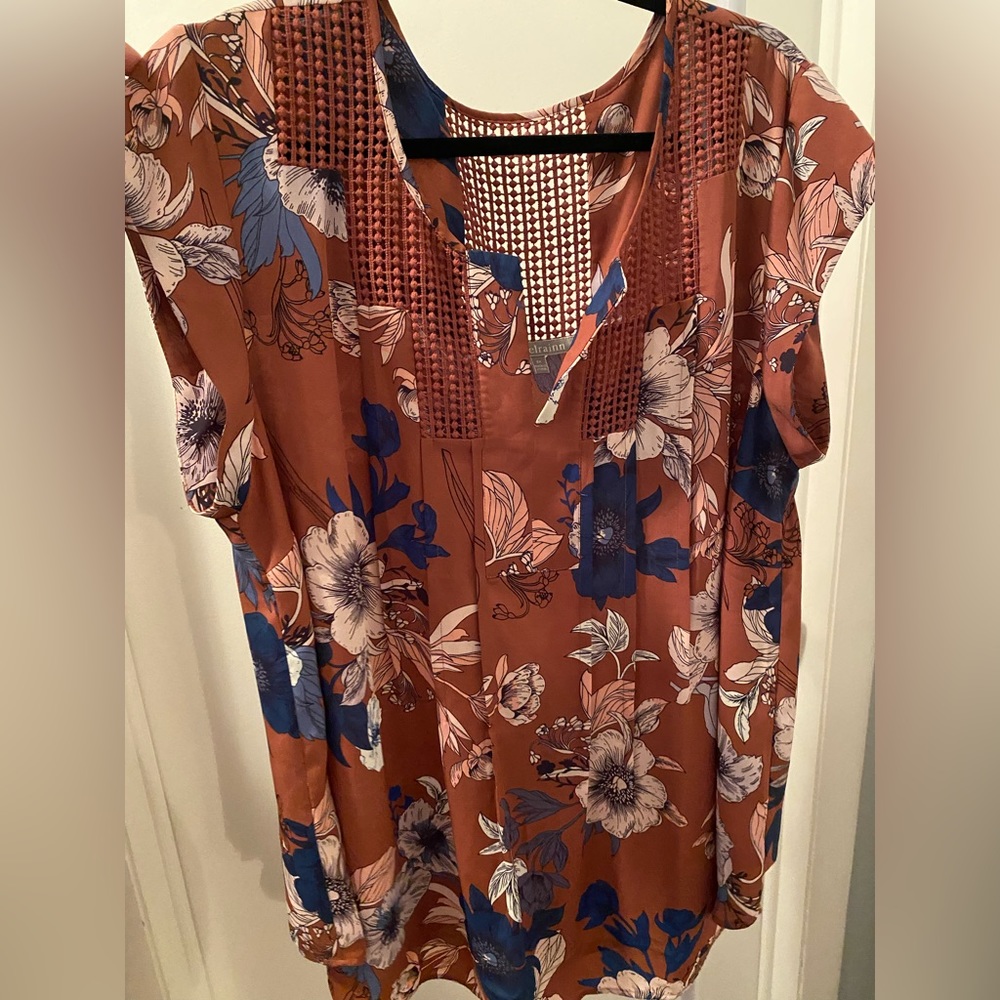 Daniel Rainn Estefany Lace Detailed Split Neck Blouse size 2x